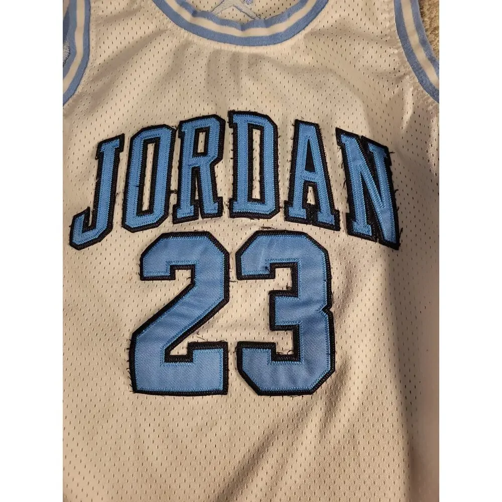 Michael Jordan North Carolina Tarheels Jersey Youth Large College Basketball